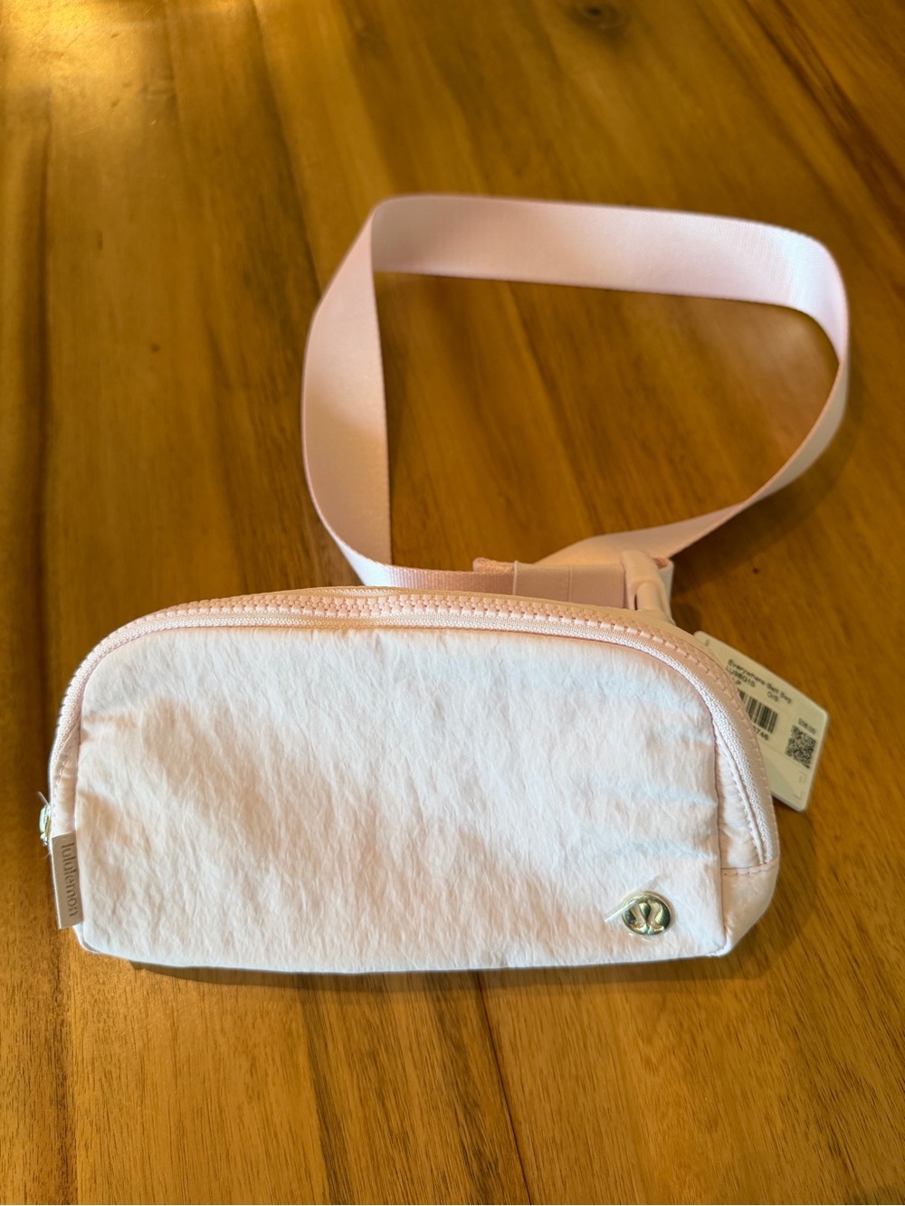 Lululemon Everywhere Belt Bag Light Pink Crossbody Pouch with Adjustable Strap